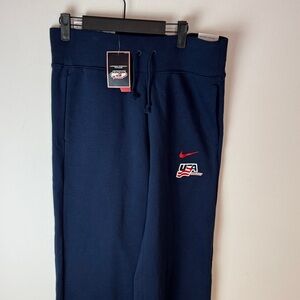 [NWT] Nike USA Hockey Sweatpants - Women's Medium